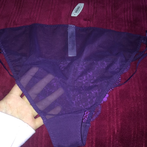 Purple bra with matching panties -Adore me - Picture 4 of 4